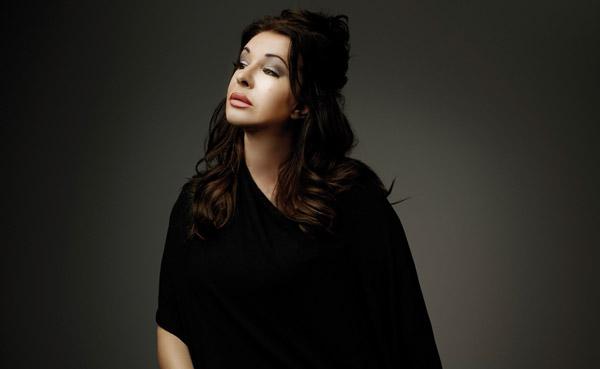 Natacha Atlas, la voix voyageuse entre deux rives