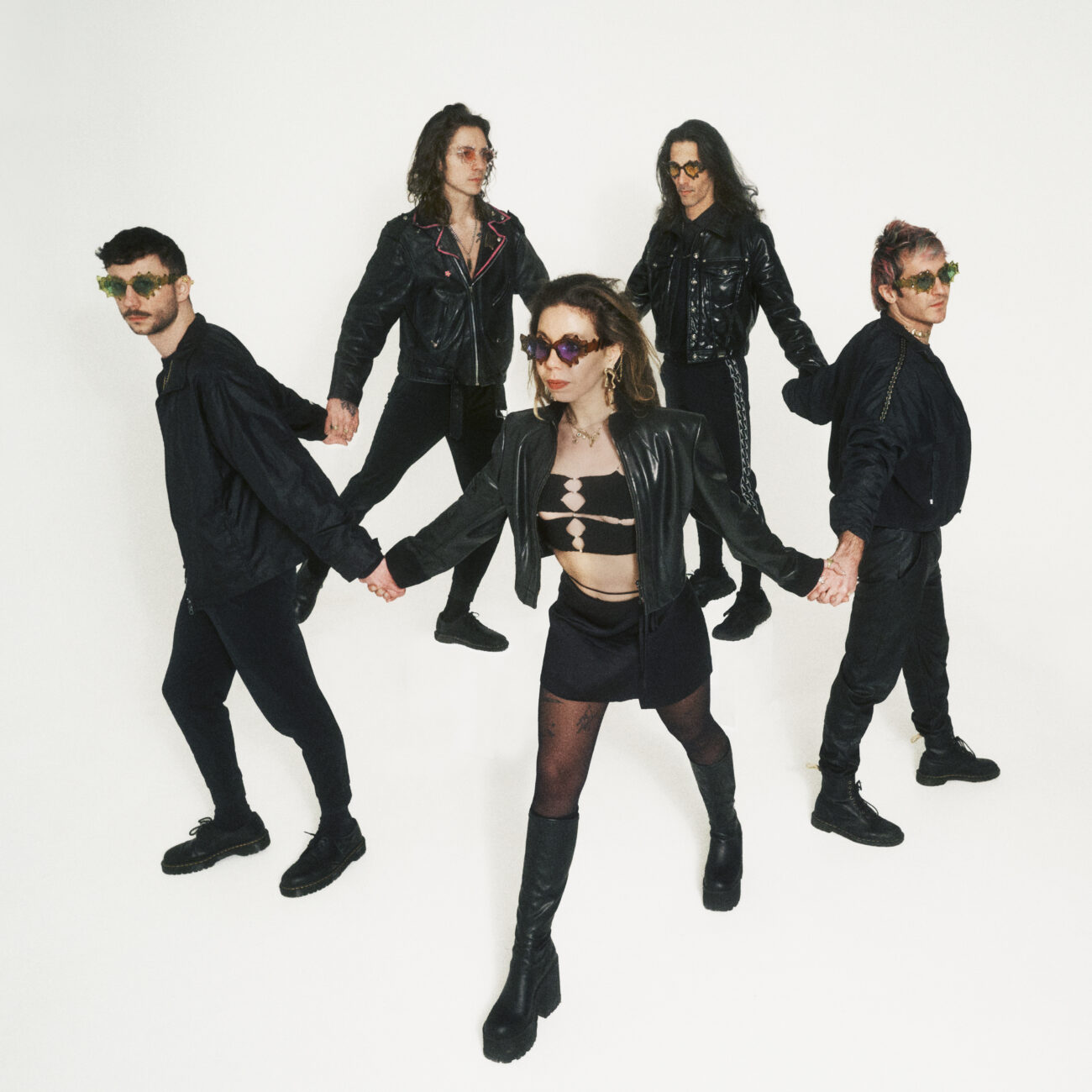 Le groupe Spore sur la lancée de son premier album Ouverture episode artwork